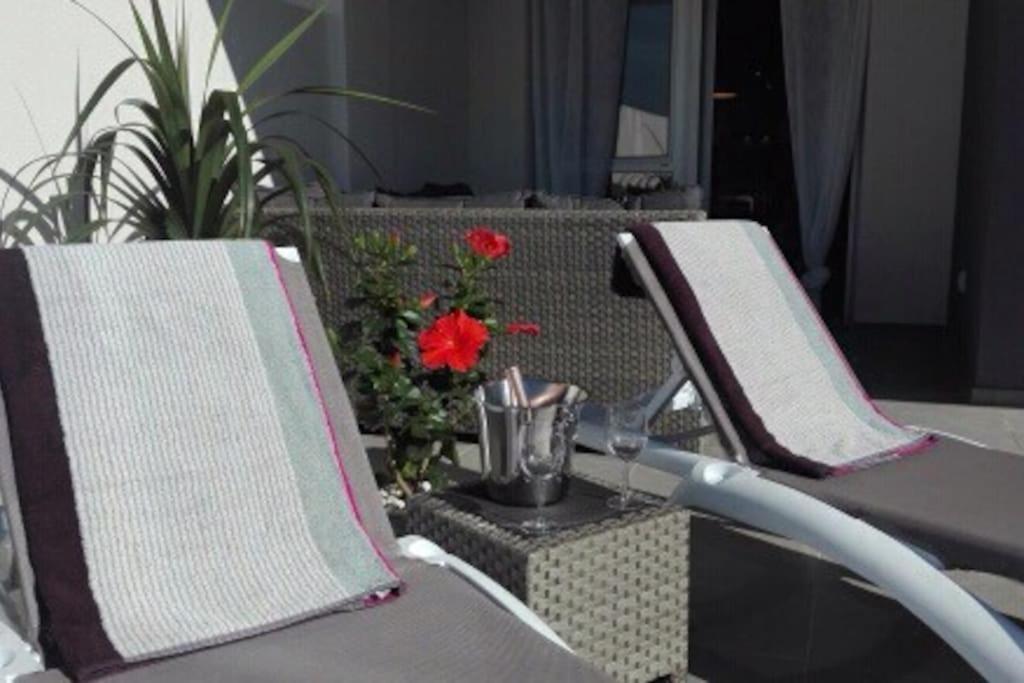 First Class Holiday Tejita Wifiber กรานาดิลญา เด อาโบนา ภายนอก รูปภาพ